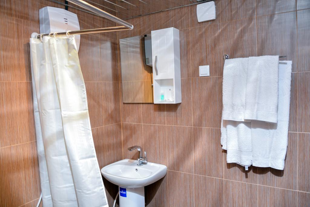 Sanahin Bridge Hotel Alaverdi Buitenkant foto