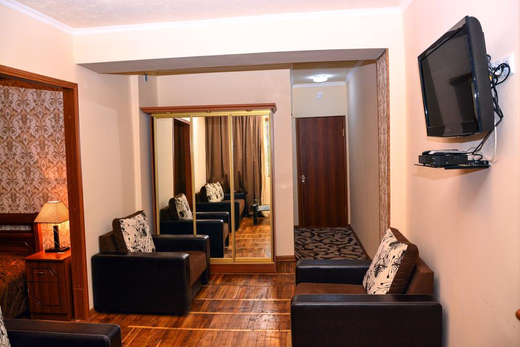 Sanahin Bridge Hotel Alaverdi Buitenkant foto