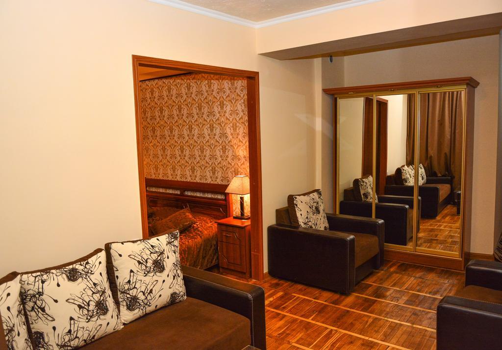 Sanahin Bridge Hotel Alaverdi Buitenkant foto
