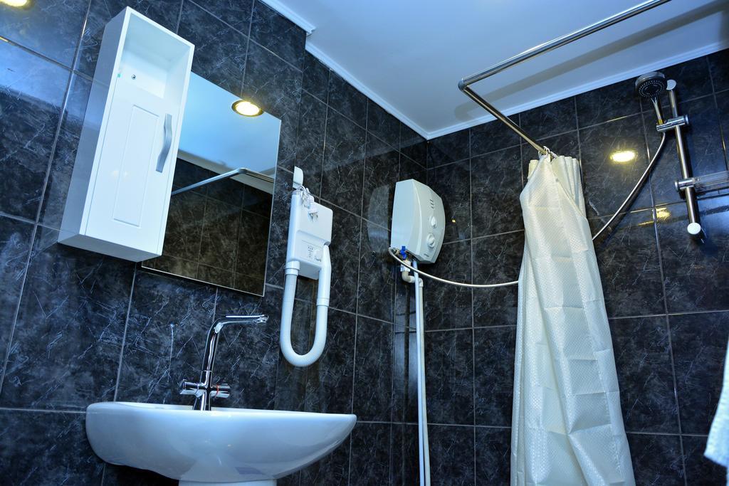 Sanahin Bridge Hotel Alaverdi Buitenkant foto